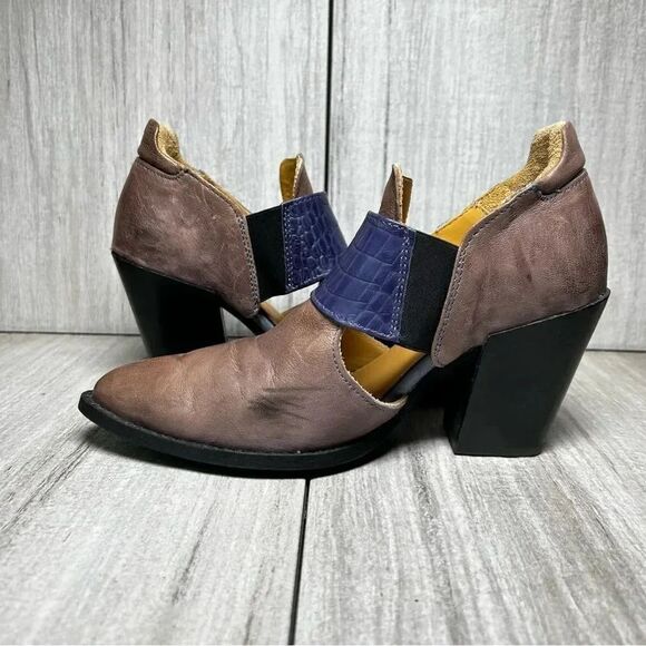 John Fluevog Entrance Room 502 Ankle Boots Booties Bumped Toe Women’s Size 8 - Picture 2 of 10